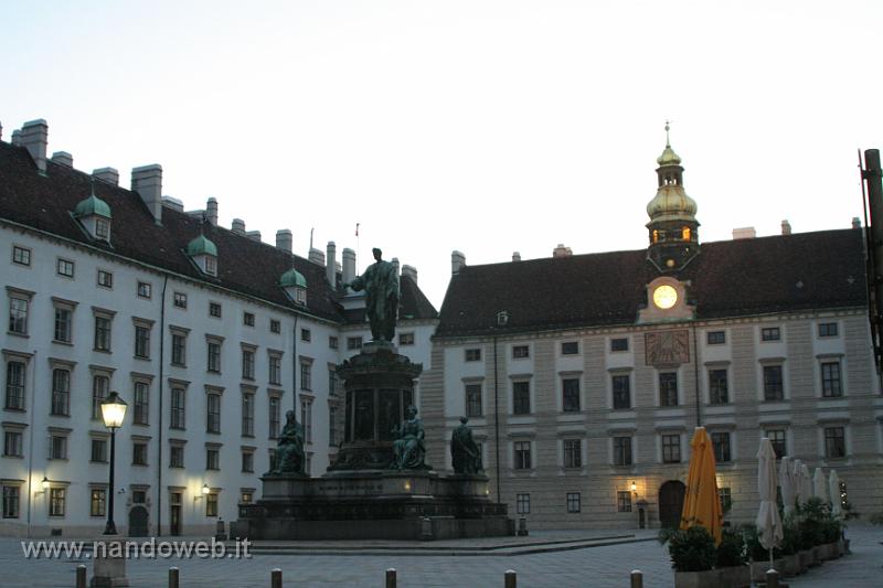 VIENNA_PALAZZO SISSI_2 RIPULITO.jpg